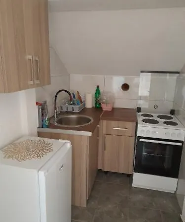 Harmonija Max 4 Osobe 公寓