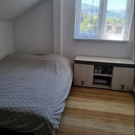 Harmonija Max 4 Osobe 公寓 福查